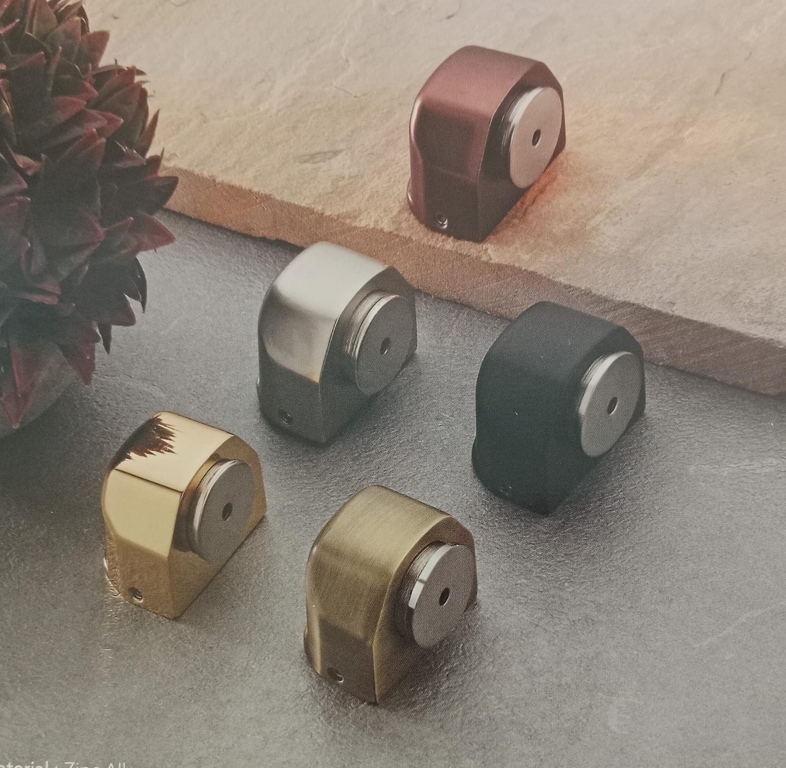 SUJIN BACK SCREW MAGNET-001